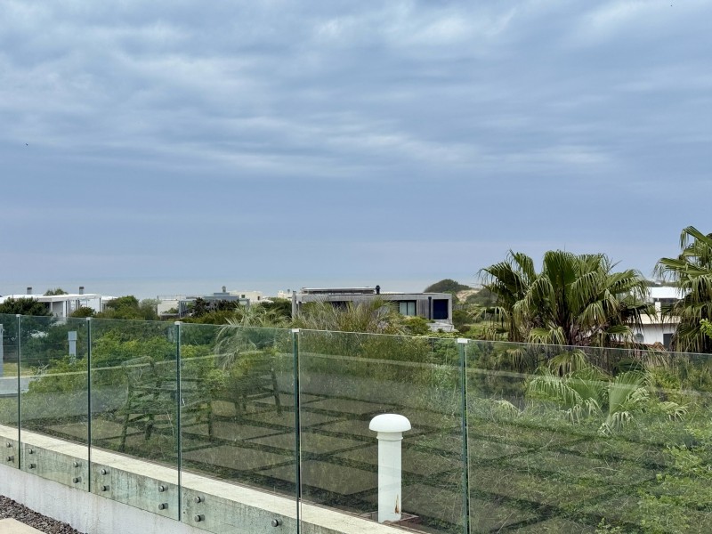 Propiedad en Club del Mar, Jose Ignacio Casa en Club de Mar en alquiler