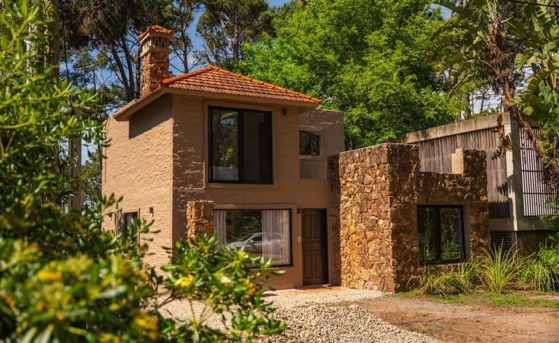 Propiedad en Montoya, La Barra Casa en alquiler en Montoya con vista al mar