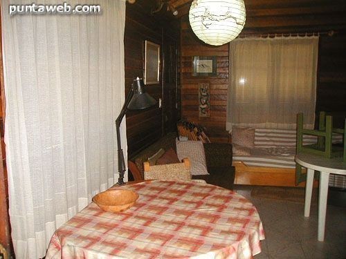 Lindo chalet en alquiler a pocas cuadras del arroyo, La Barra.