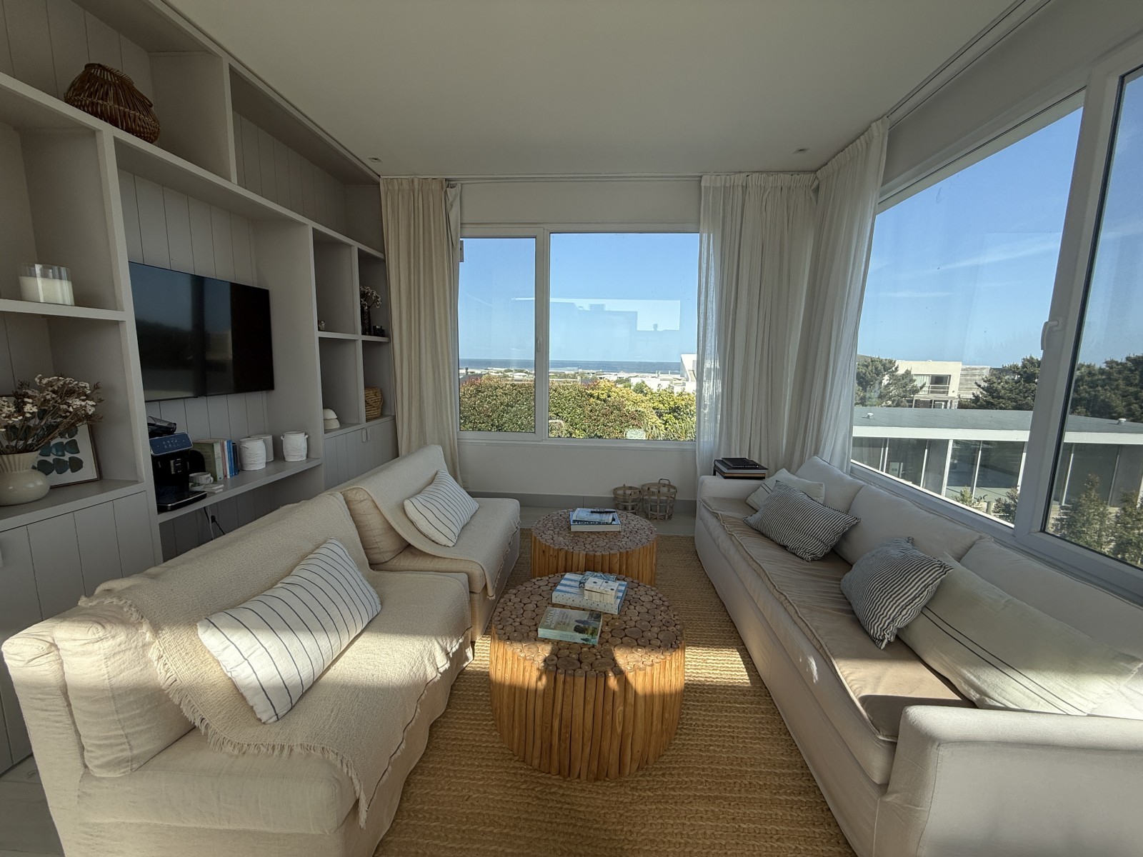 Exclusiva casa en alquiler en Club del Mar