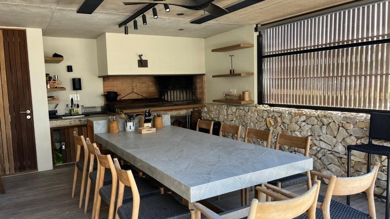 Exclusiva casa en alquiler en Club del Mar