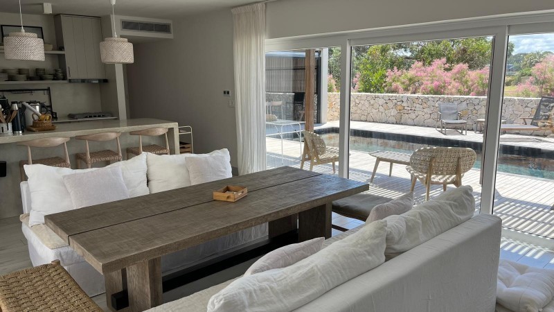 Exclusiva casa en alquiler en Club del Mar