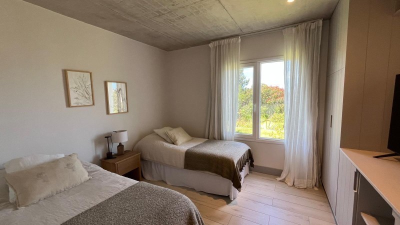 Exclusiva casa en alquiler en Club del Mar