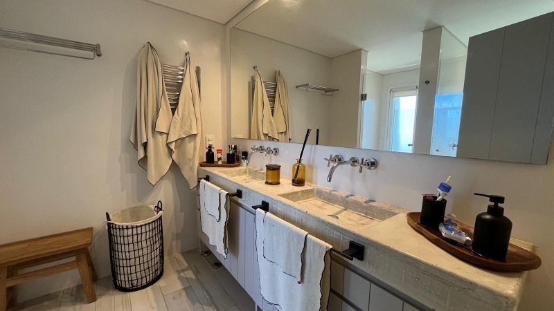 Exclusiva casa en alquiler en Club del Mar