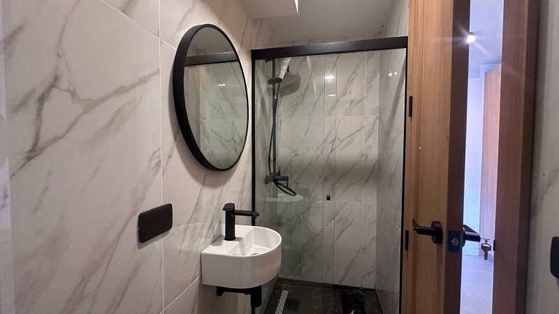 Casa a estrenar en complejo