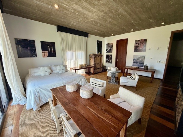 Espectacular chacra en Jose Ignacio con cancha de tenis