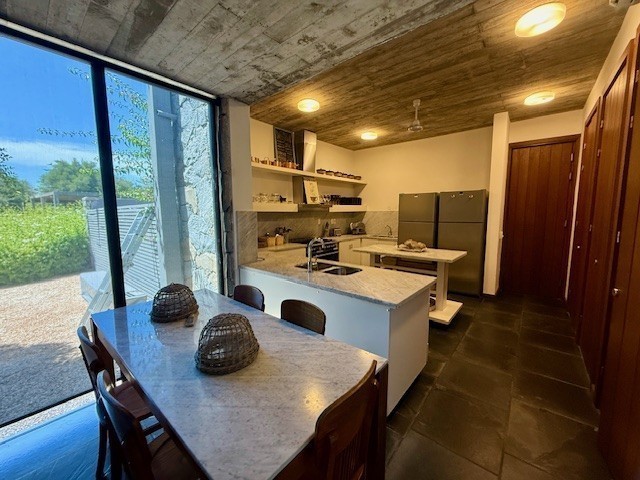 Espectacular chacra en Jose Ignacio con cancha de tenis