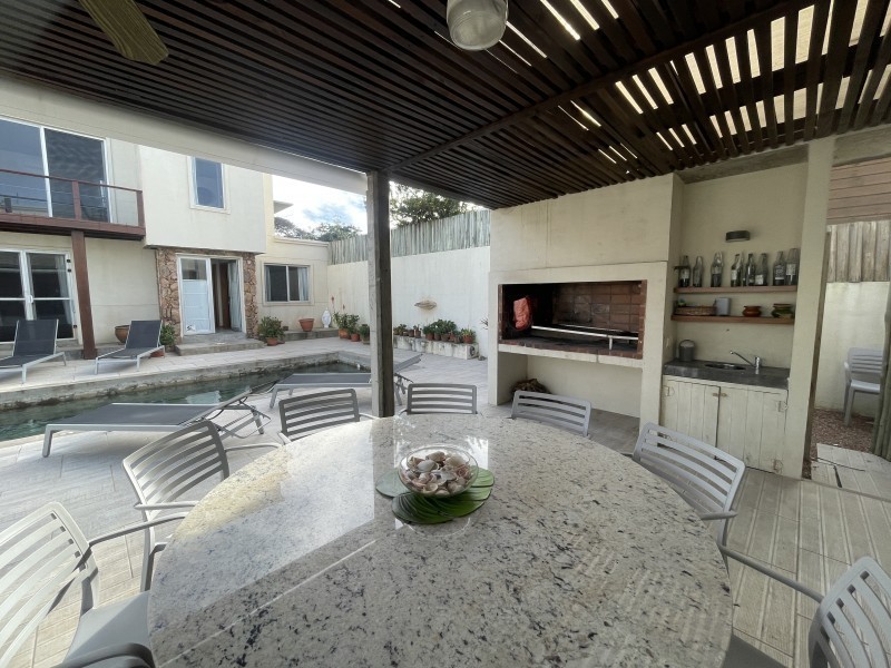 Excelente casa en lo mejor de Montoya, La Barra.