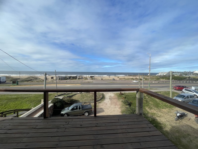 Excelente casa en lo mejor de Montoya, La Barra.
