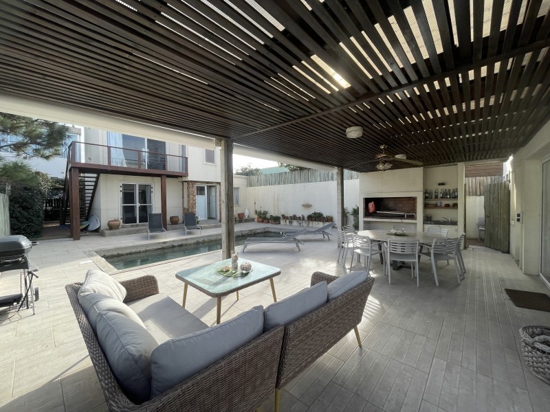 Excelente casa en lo mejor de Montoya, La Barra.