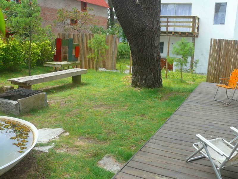 Casa en alquiler con pileta en Montoya, La Barra.
