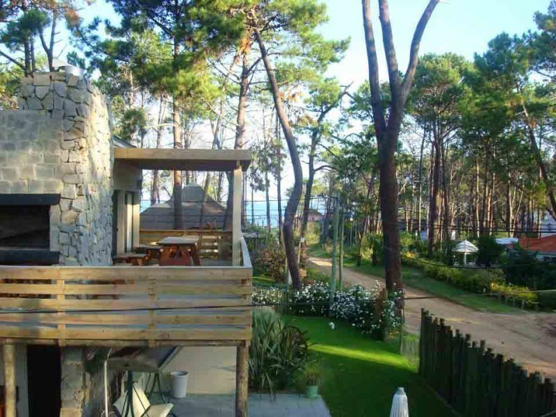 Casa en alquiler con pileta en Montoya, La Barra.