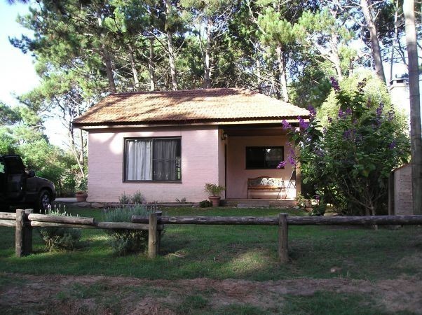 Bonito chalet en alquiler sobre el bosque de Montoya, La Barra.