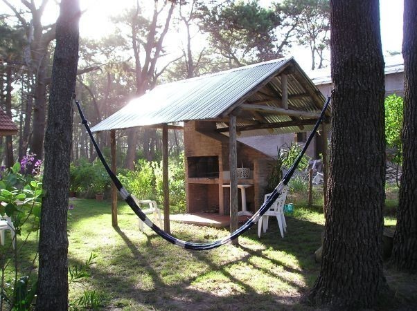 Bonito chalet en alquiler sobre el bosque de Montoya, La Barra.