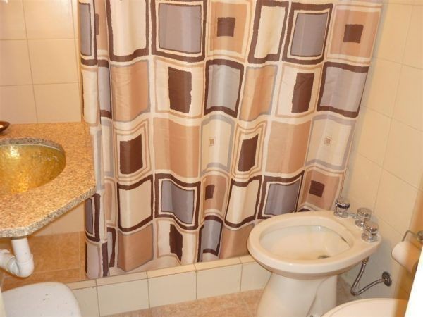 Bonito chalet en alquiler sobre el bosque de Montoya, La Barra.