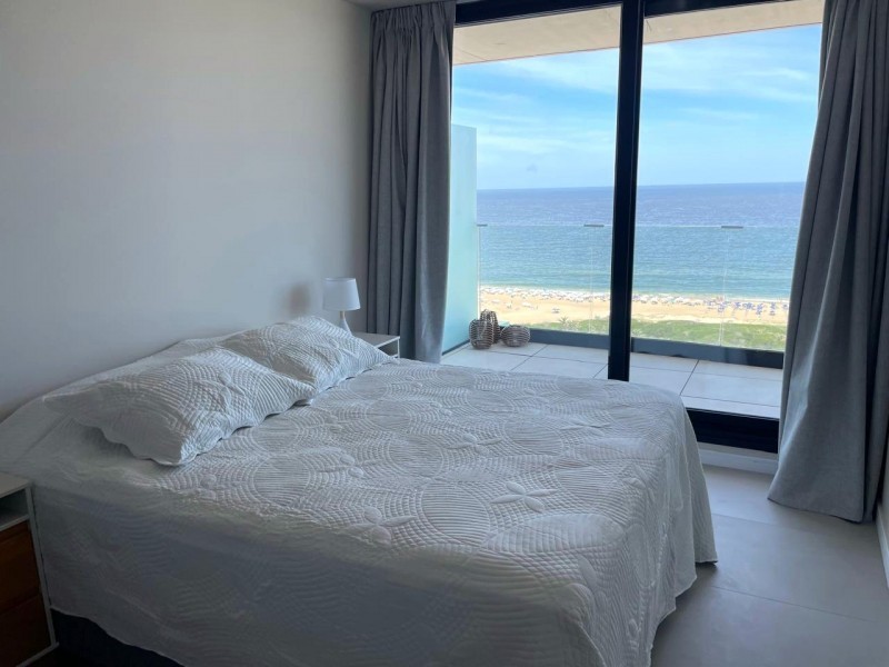 Moderno y cómodo dpto a estrenar en edificio Manglar Brava