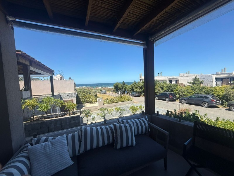 Departamento de la Ruta al Mar en La Barra en venta