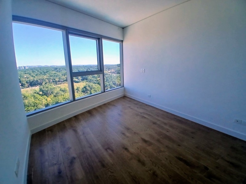 Departamento en Trump, Venta ,Brava,Punta del Este