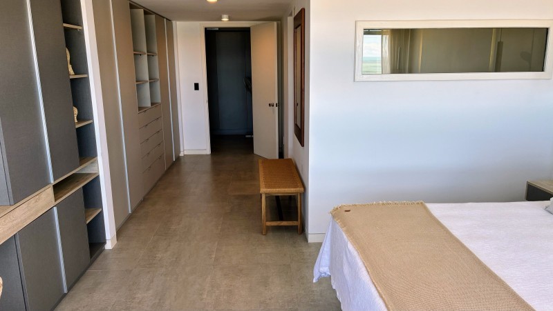 Departamento, 4 dormitorios, Venta ,Brava,Punta del Este