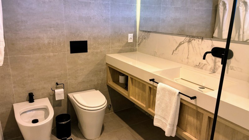 Departamento, 4 dormitorios, Venta ,Brava,Punta del Este