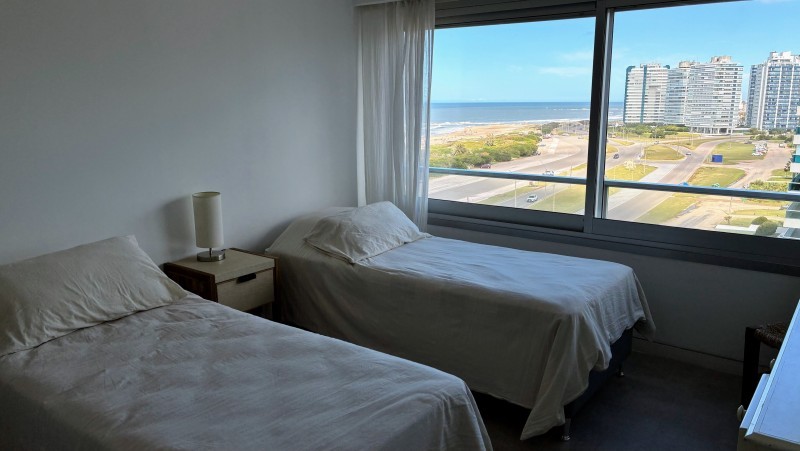 Departamento, 4 dormitorios, Venta ,Brava,Punta del Este