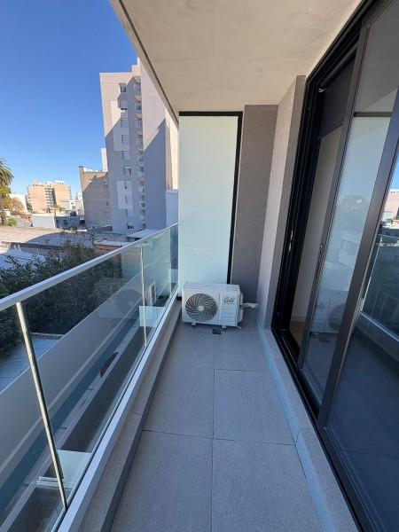 Exclusivo departamento de un dormitorio en la blanqueada. 