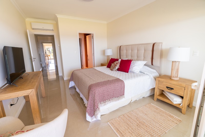 Moderno penthouse en complejo Veramansa 