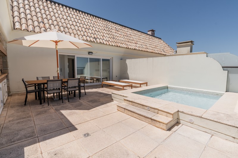 Moderno penthouse en complejo Veramansa 