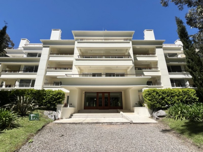 Excelente apartamento a la venta en Greenpark, Solanas