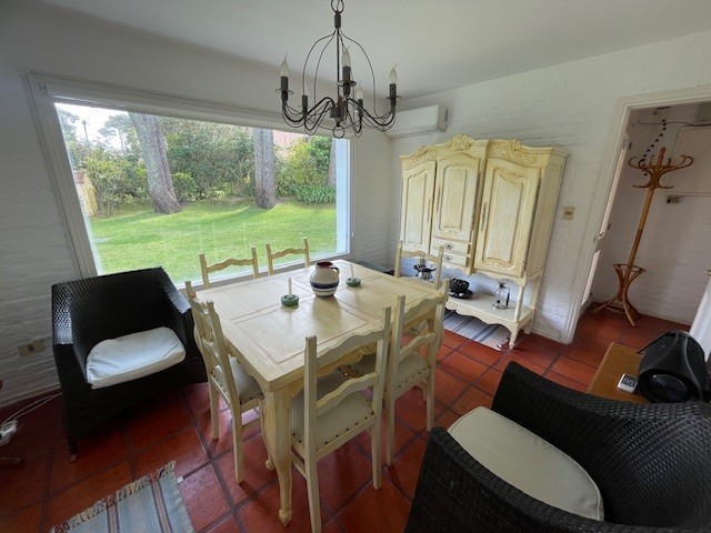 Importante casa en alquiler y venta con vista al mar sobre Montoya, La Barra.