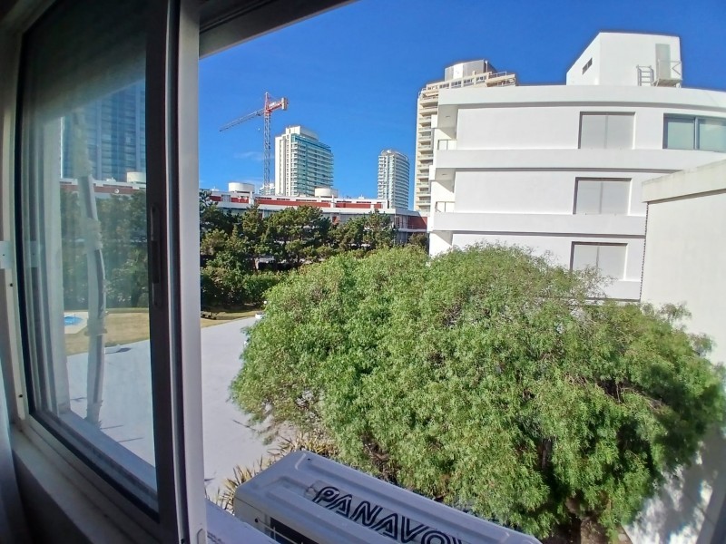 Departamento en venta en primera linea de mansa