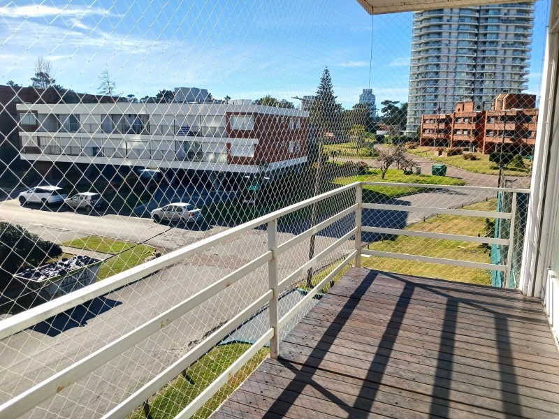 Departamento en venta en primera linea de mansa