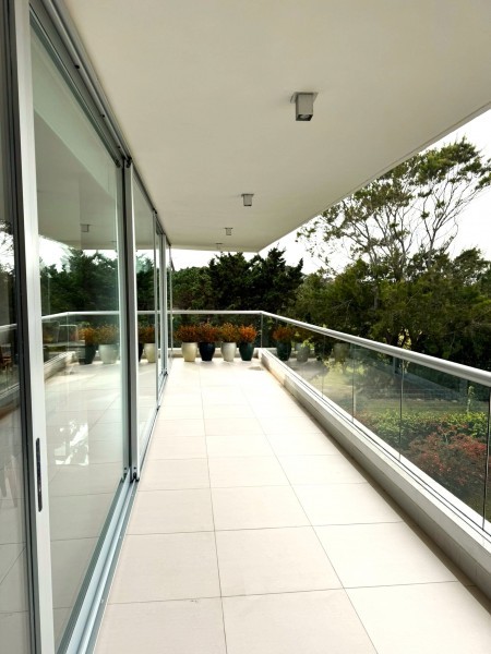 Moderno dpto a 100 mts del mar