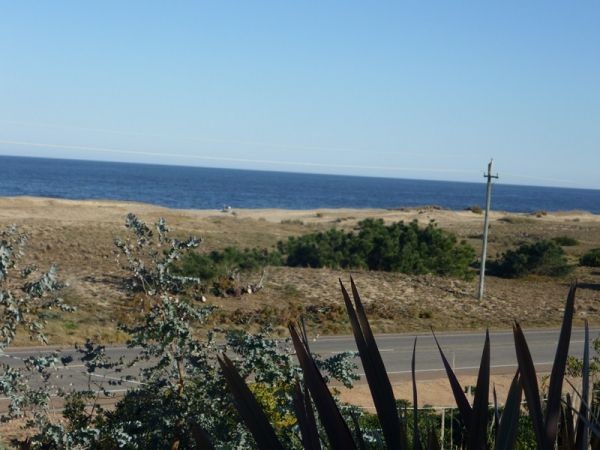 Espectacular frente al mar.