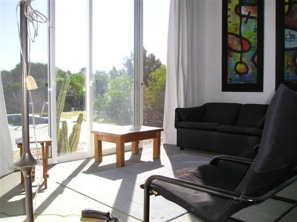 Moderno chalet en alquiler a pocas cuadras del océano Jose Ignacio.