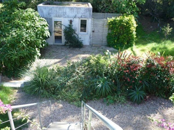 Moderna casa en alquiler y venta en Montoya, La Barra a 2 cuadras del mar.