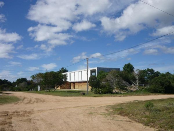 Lote en venta a dos cuadras del mar en Arenas de Jose Ignacio.