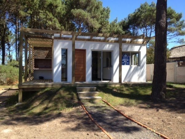 Casa a estrenar en Balneario Buenos Aires.