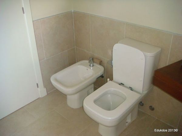 Importante casa en alquiler a poquitas cuadras del mar sobre Montoya, La Barra..