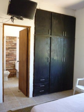 Casa nueva, cómoda ideal para familia pequeña.