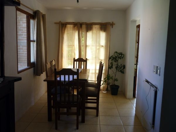 Casa nueva, cómoda ideal para familia pequeña.