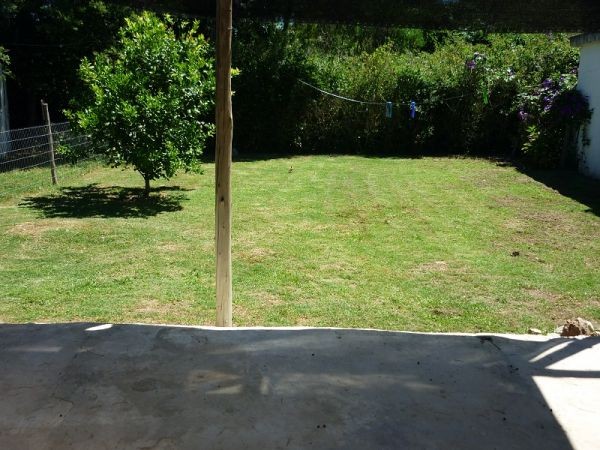 Casa nueva, cómoda ideal para familia pequeña.