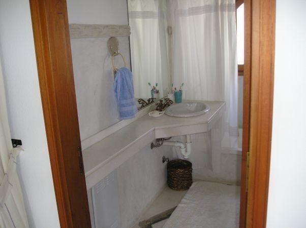 Excelente casa en alquiler en lo mejor de La Barra.