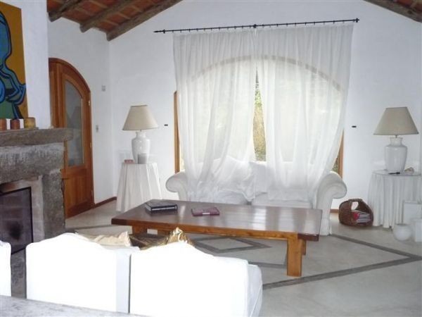 Excelente casa en alquiler en lo mejor de La Barra.