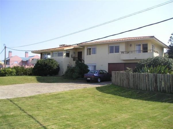 Importante casa en alquiler en El Chorro en primera línea