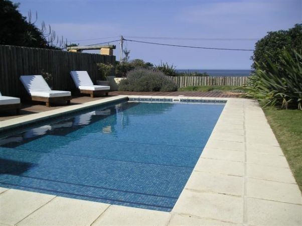 Importante casa en alquiler en El Chorro en primera línea