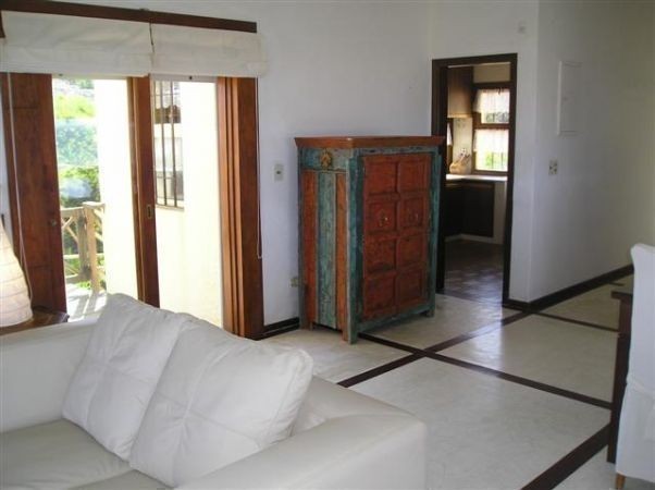 Importante casa en alquiler en El Chorro en primera línea