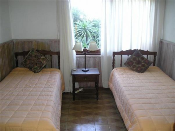 Importante casa en alquiler en El Chorro en primera línea