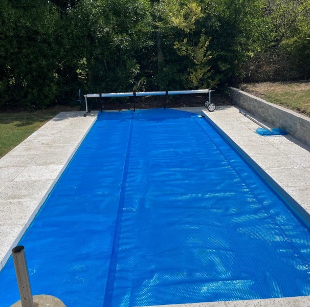 Casa en alquiler sobre Montoya, La Barra frente al mar.
