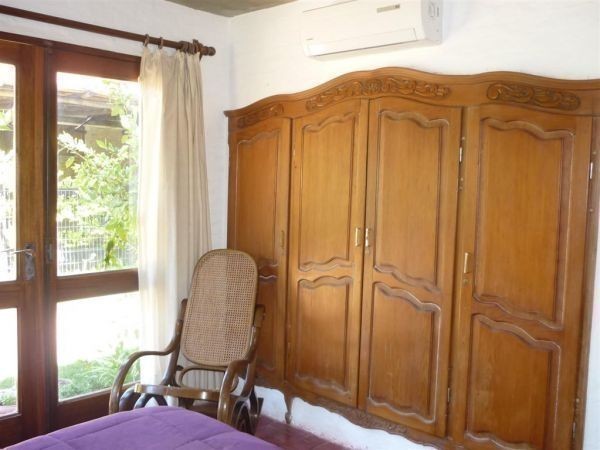Hermosa casa en alquiler en La Barra.